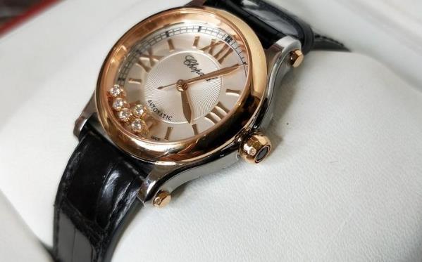 萧邦手表（Chopard）出划痕该怎么办？